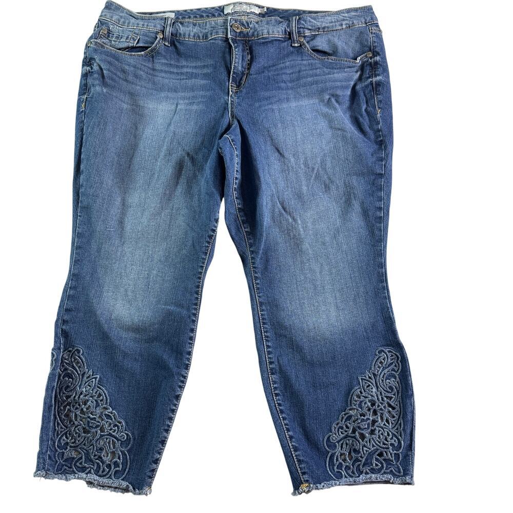 Torrid Womens 22R Skinny Jeans Blue Denim Embroidered Hem Stretch Plus Size